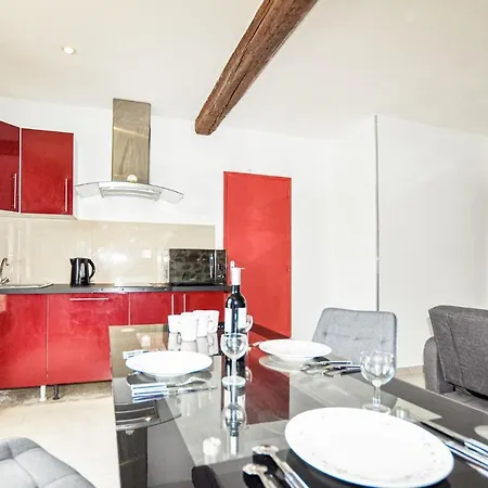 In With Kitchen Apartment *